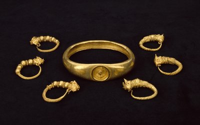 Gold armlet with a bust of Isis in a medallion from a temple treasure, 4th-3rd century BC by Egyptian